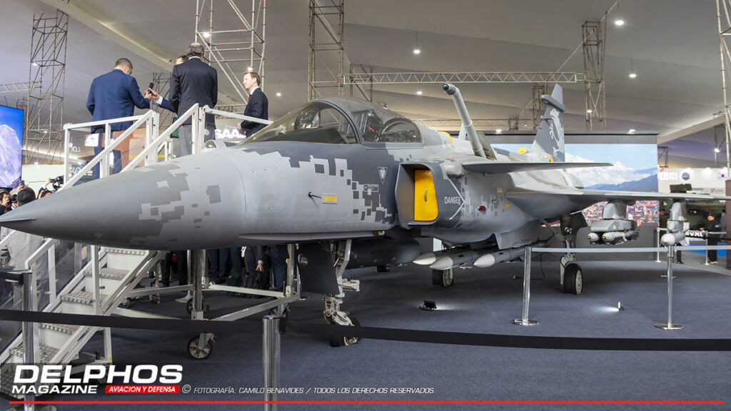 Saab presenta el Gripen E en SITDEF Perú 2025 | Delphos Magazine